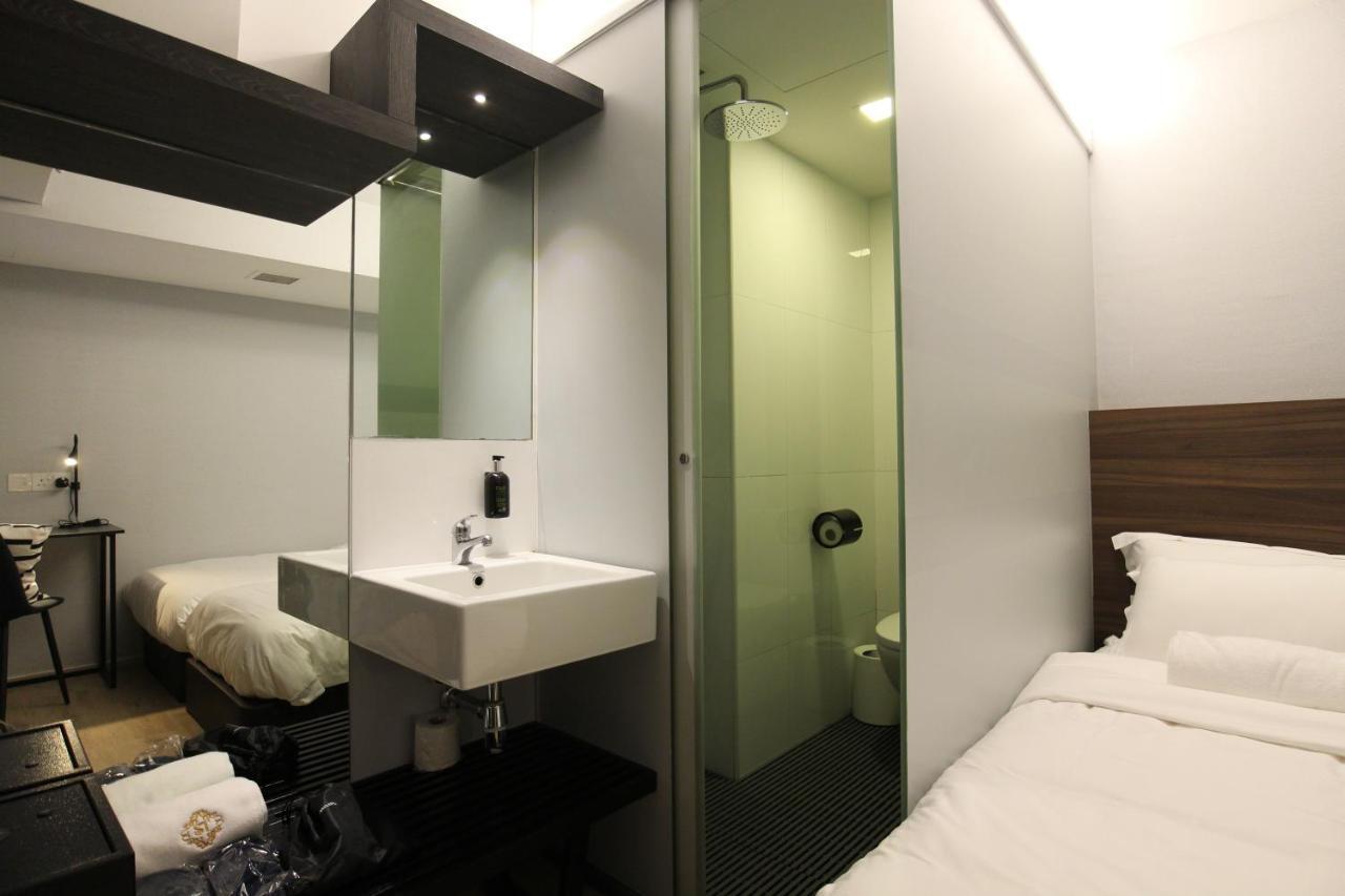St Signature Bugis Beach Singapore Bagian luar foto